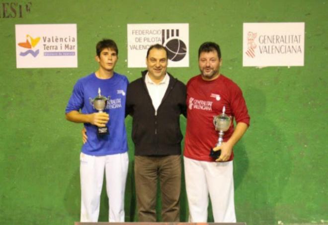 Andrés y Juan José, campeones en las finales del Individual de Frontón