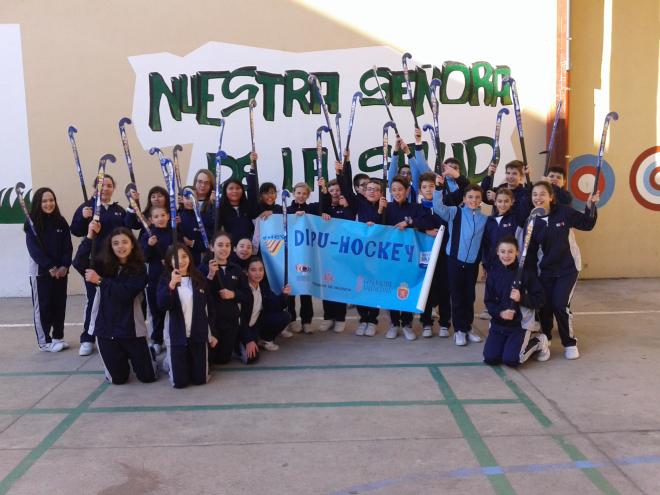 3000 niños conocerán el Hockey.