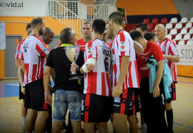 Empieza la Liga ASOBAL para el Puerto Sagunto (Foto Pepa Conesa)