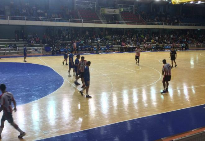 Partido entre Teucro y Fertiberia Puerto Sagunto de la Liga ASOBAL Bahaus