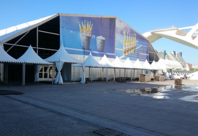 Exterior de la nueva pista del Valencia Open.