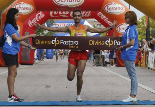 Mohammed Mohattane fue el vencedor con un tiempo de 19:23 en meta.