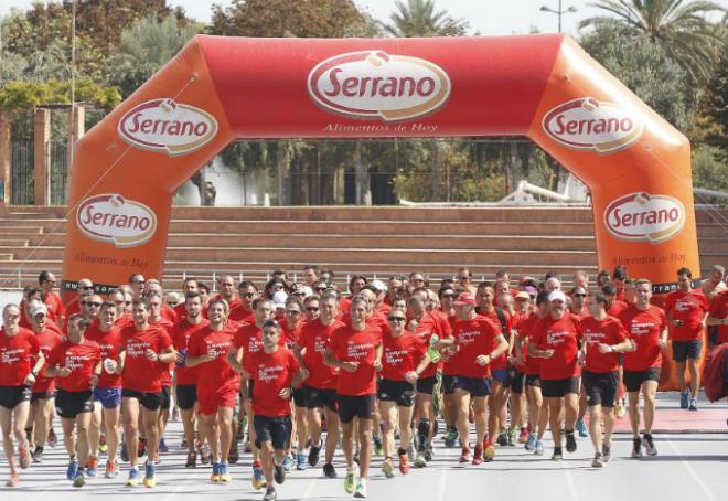 Preparación para el Maratón Valencia 2015 junto a Cárnicas Serrano.