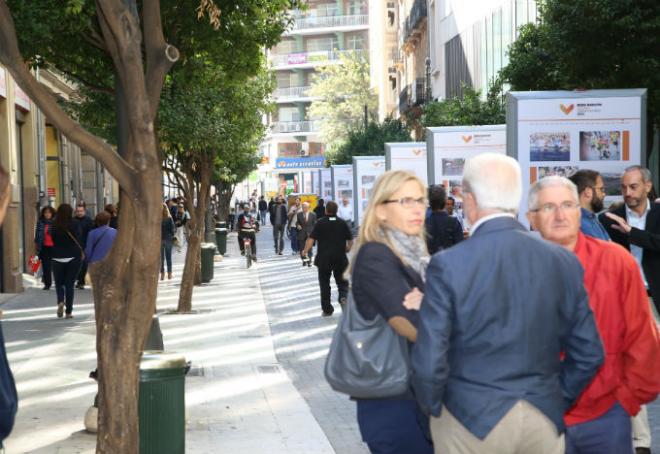 La exposición en el Paseo de Ruzafa.