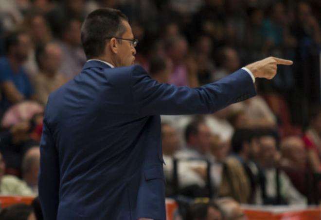 Pedro Martínez, entrenador de Valencia Basket