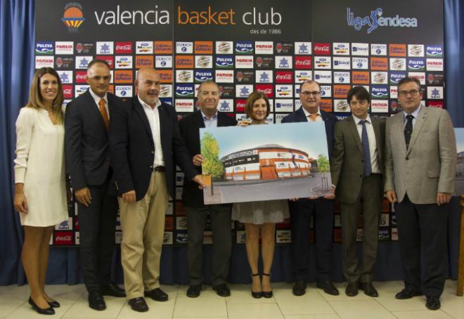Presentación del Trofeo Ciutat de València en la Fuente de San Luis.