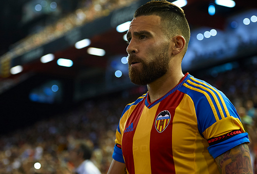 Otamendi en la última presentación con el Valencia.