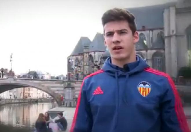 Santi Mina atendió a VCFPlay en Gante.