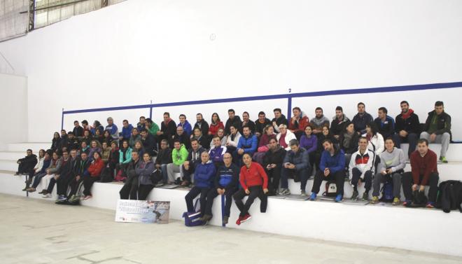 Una imatge de la darrera edició de Pilota Valenciana a l'Escola.