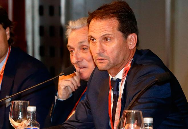 Fernando Giner es reelegido como presidente de AEDFI. (Foto: RFEF)