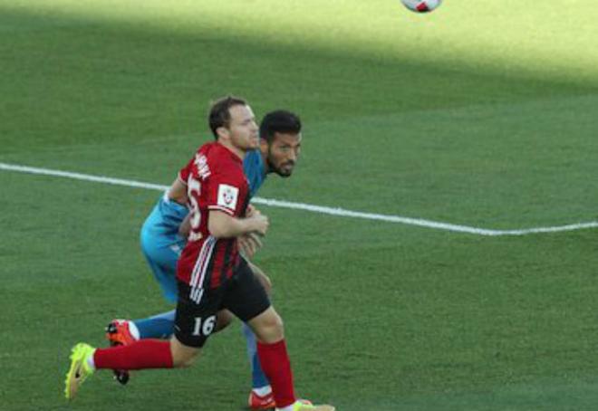 Garay en el encuentro de hoy ante el Amkar