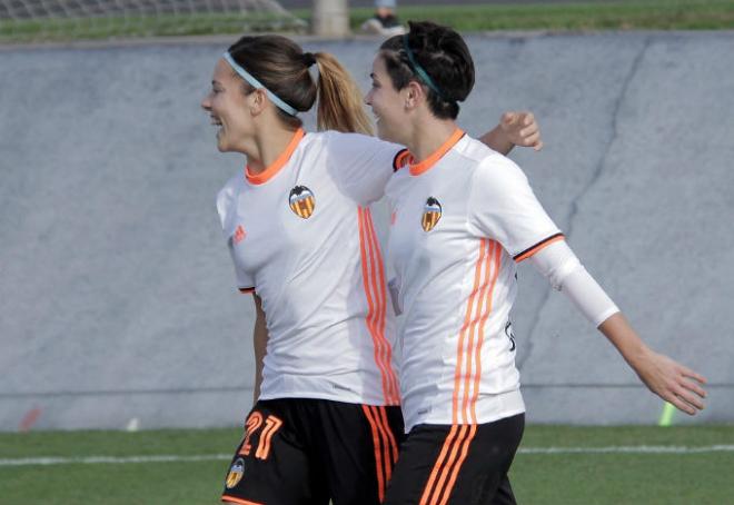 Claudia Zornoza sirvió en bandeja el tanto del empate a Vilas con un brillante centro. (Foto: Valencia CF)