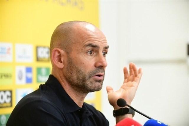 Paco Jémez espera ansioso al Valencia hoy.