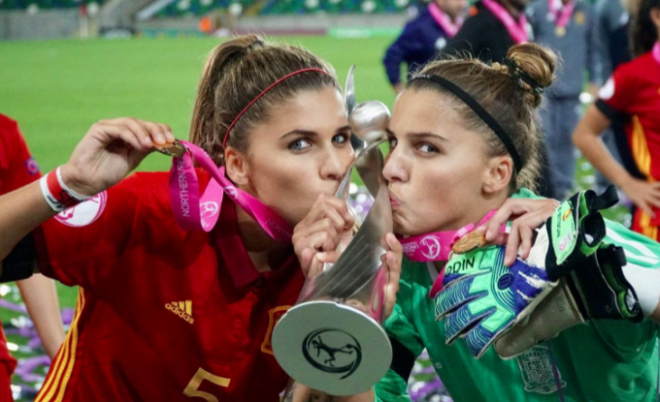 Noelia y Natalia Ramos, jugadoras del Levante UD Femenino y de la Selección española sub 19.