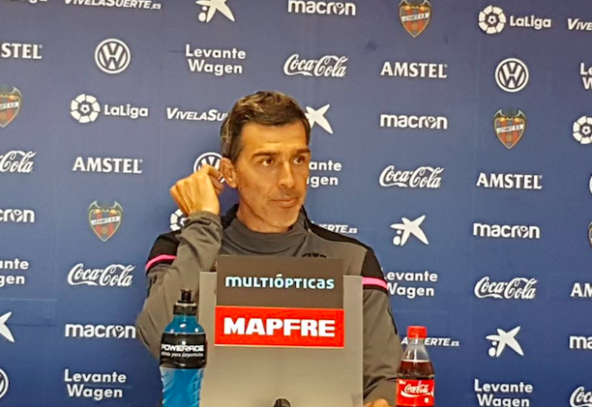 Juan Ramón López Muñiz, entrenador del Levante UD.