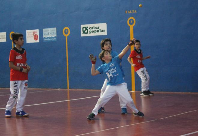 Els benjamins en acció.