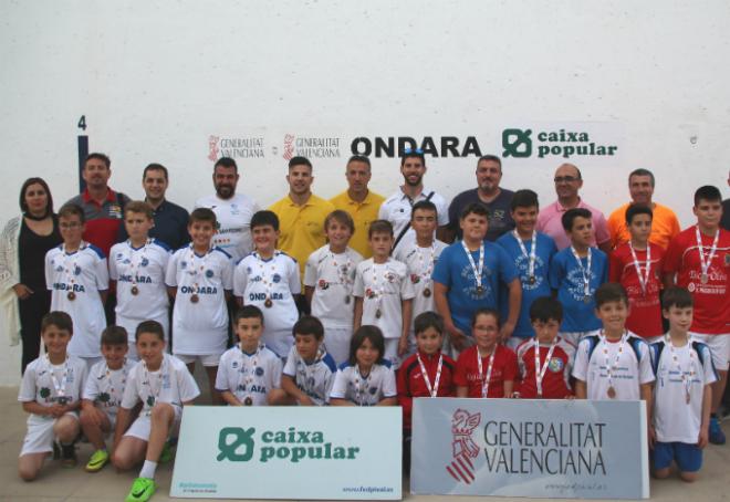 Finalistas de las categorías benjamín y alevín (Foto: FPV)