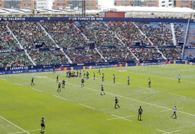 El estadio aguantó sin problemas tres eventos en menos de dos días. (Foto: David González)