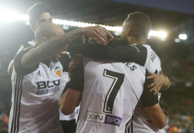 El Valencia CF celebra un gol contra el Espanyol (Foto: David González).