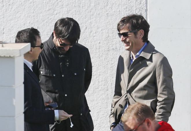 Los tres durante el entrenamiento del primer equipo. (Foto: Alberto Iranzo)