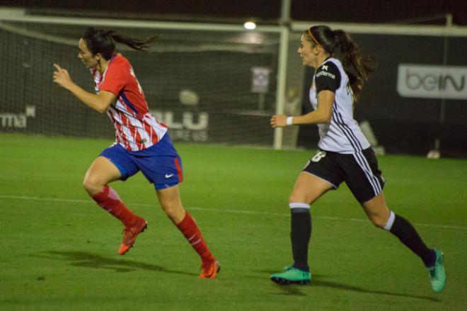 Natalia Gaitán ante el Atlético en Copa. (Foto: Jenn Torres)