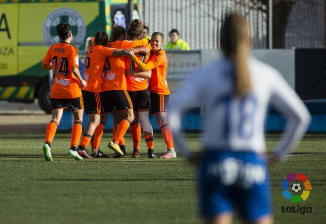 El equipo celebra uno de los tantos. (Foto: LaLiga)