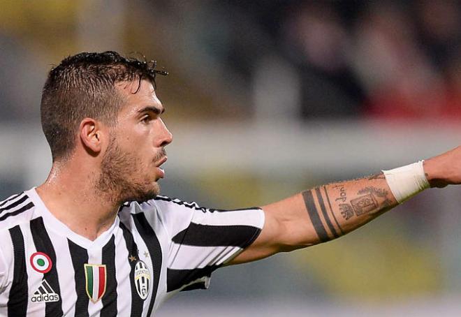 El centrocampista italiano hace señas en un partido. (Foto: Juventus)