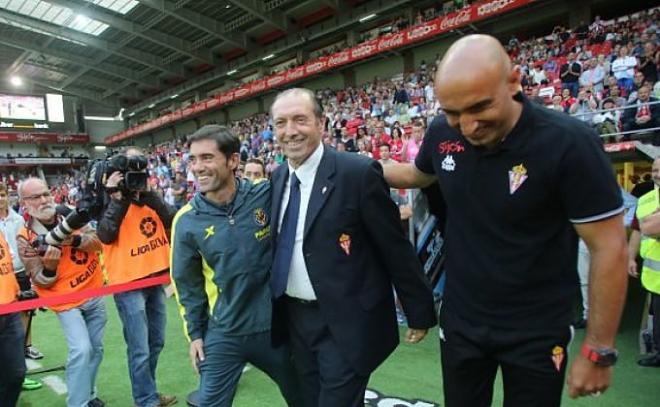 Quini junto al técnico del Valencia CF, Marcelino García Toral.