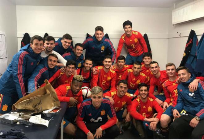 Así celebró España el triunfo en Shamrock Park ante Irlanda del Norte.