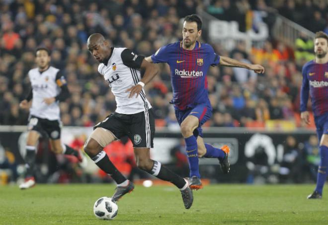 Kondogbia fue amonestado ante el Barça y le toca descansar. (Foto: Valencia CF)