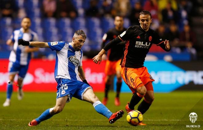 Maksimovic se ha ganado la confianza de Marcelino (Foto: Valencia CF).