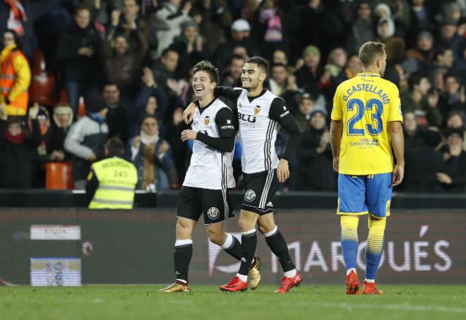 Luciano Vietto quiere quedarse en el Valencia CF.