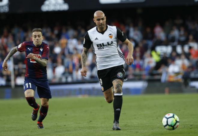 Zaza salió en la segunda mitad y marcó el gol de la victoria, pero fue anulado. (Foto: Alberto Iranzo)