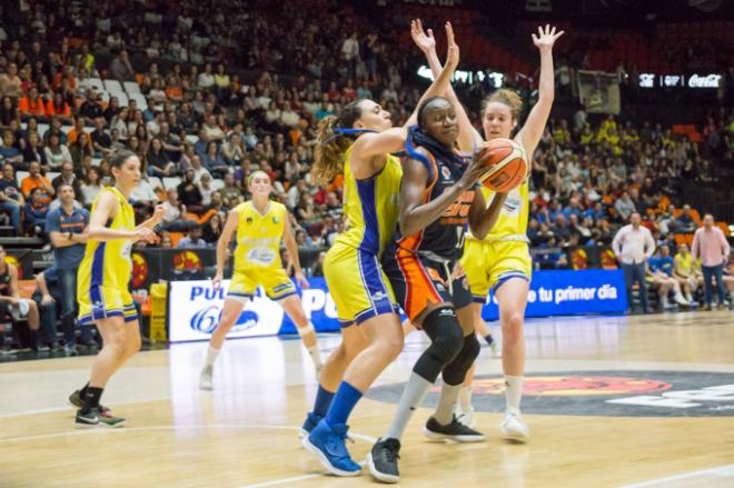 Valencia Basket contra Picken Claret. (Foto: Jenn Torres)