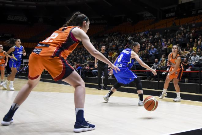 Sábado 17, 20h, Complejo Deportivo Islas Canarias (Foto: Isaac Ferrera)