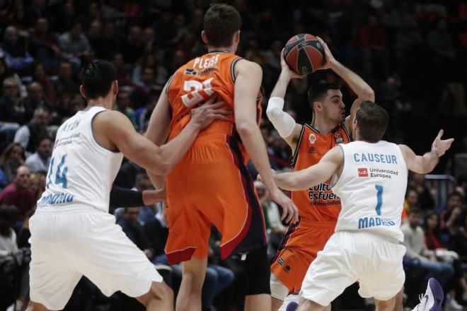 Partidazo en la cumbre en Madrid. (Foto: Miguel Ángel Polo)