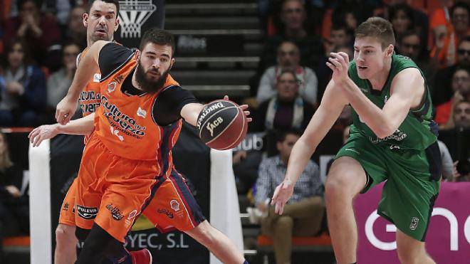 Dubi comanda al Valencia Basket. (Foto: M. A. Polo)