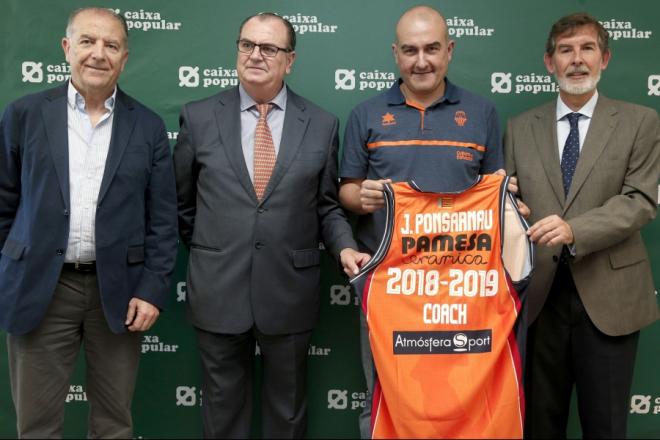 Jaume Ponsarnau, presentado oficialmente como entrenador del Valencia Basket.