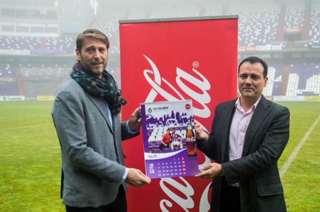 El Real Valladolid presentó junto a Coca Cola su calendario para 2016