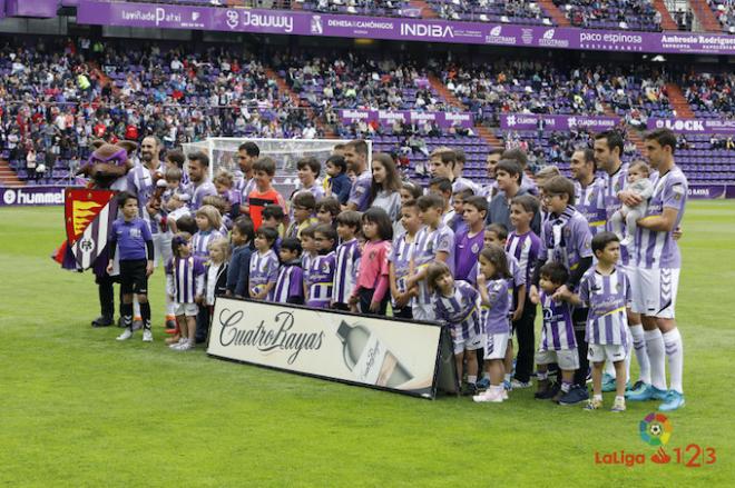 El Real Valladolid, antes del partido en el José Zorrilla.