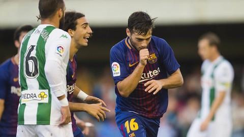 Jose celebra un gol con el F.C. Barcelona.