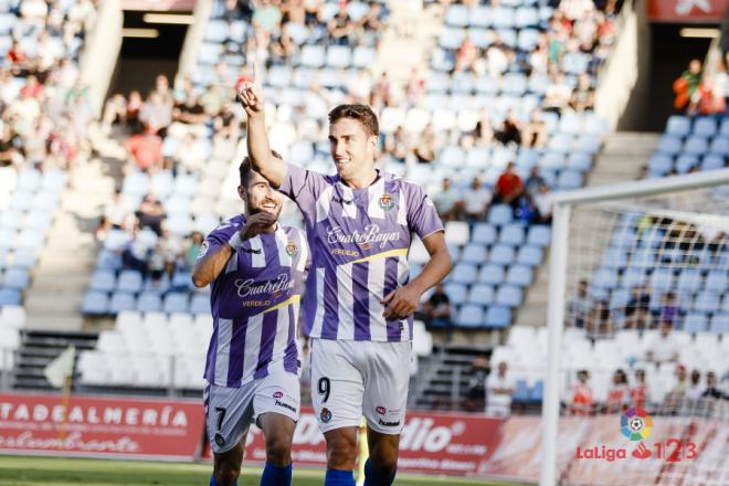 Jaime Mata celebra su noveno tanto en Almería.