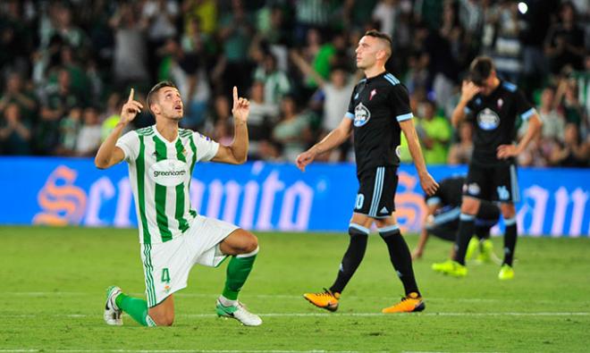 Iago Aspas, durante el Betis-Celta (Foto: Kiko Hurtado).