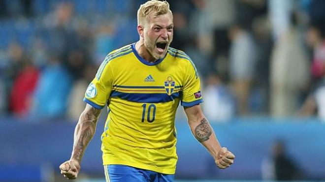 Guidetti celebra un gol con Suecia.