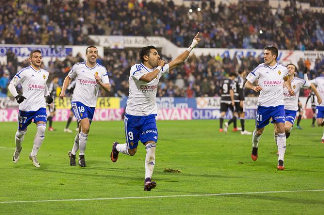 Ángel celebra un gol esta temporada (Foto: Dani Marzo).
