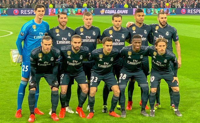 640 Gambar gambar real madrid vs ajax Terkini