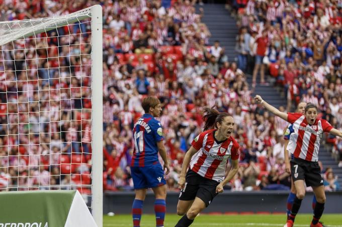 Vanesa Gimbert celebra su gol al Levante (Foto: E DF/Blackswan).