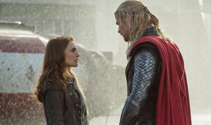 Jane Foster frente a Thor