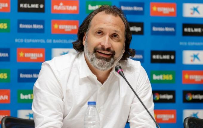 Rufete, durante una rueda de prensa (Vía RCD Espanyol).