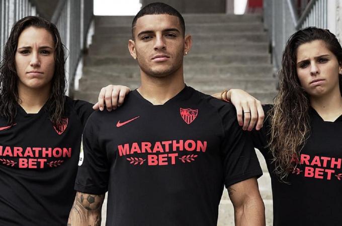Documento Auroch prefacio Nueva camiseta negra del Sevilla FC: Intrahistoria con Nike